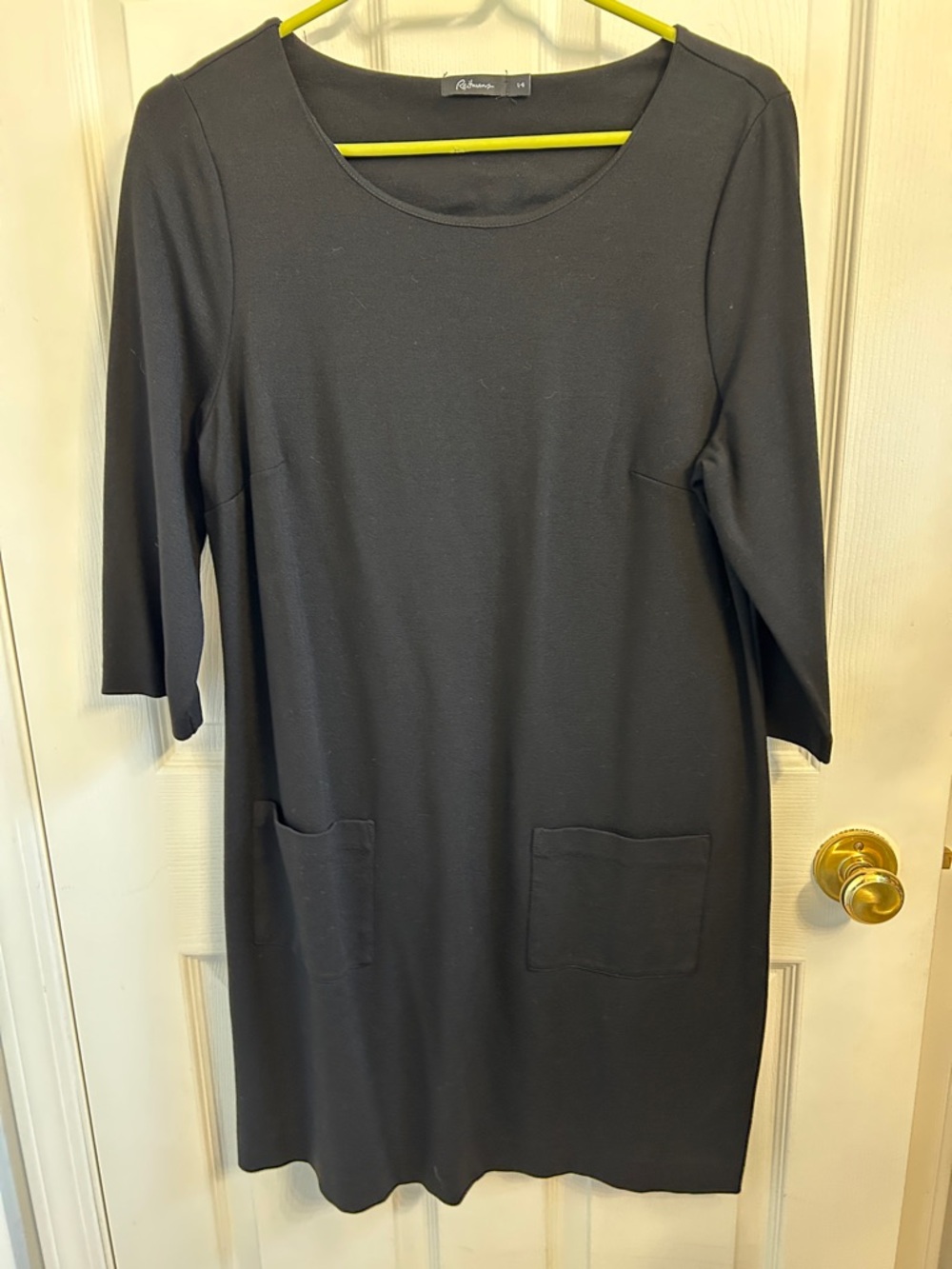 Reitmans Black 3/4 Sleeve Shift Dress with Front Pockets